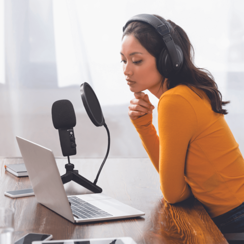 Emerson USB Gaming and Streaming Condenser Microphone with LED - Electrifick Wants