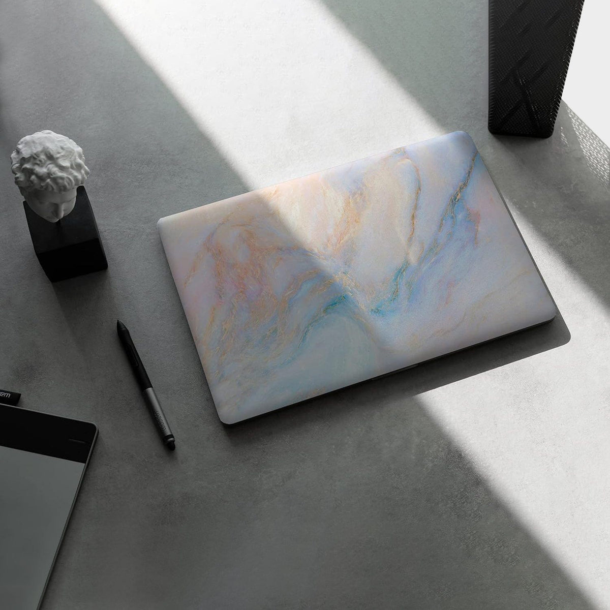 MacBook Air 13-inch (M1, A2179/A2337) Marble Case - Keyboard Cover | Venture Series