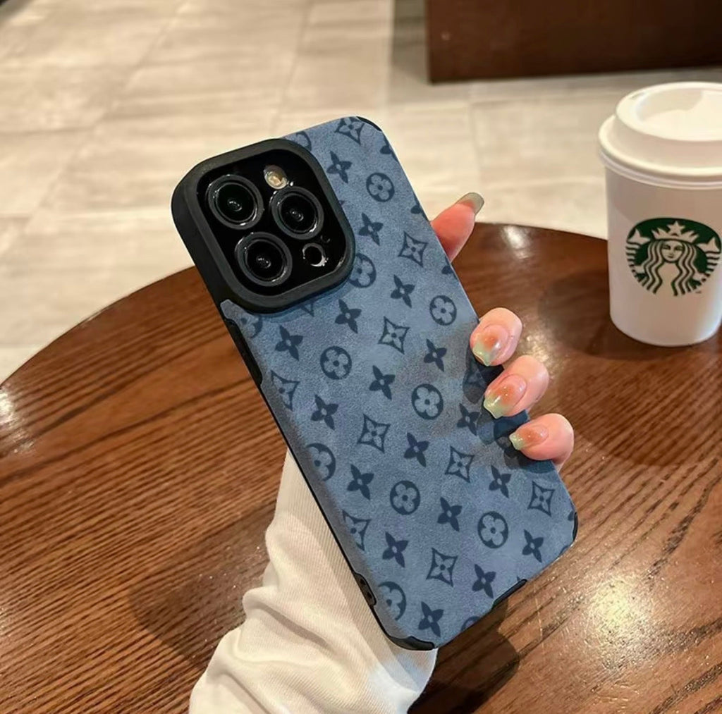 Vintage Bloom Fur Phone Case