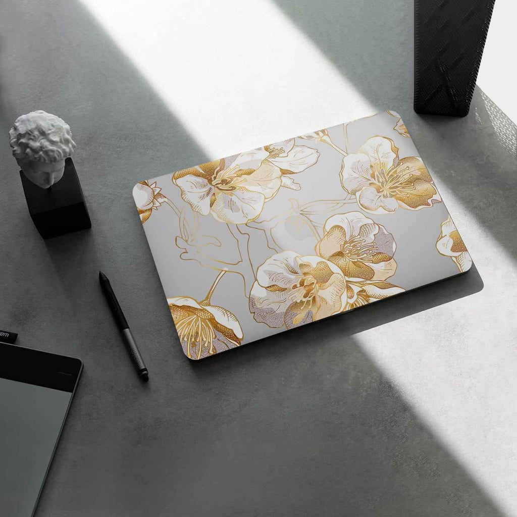 MacBook Pro Clear 14-inch (M1–M5, M5 Pro/M5 Max) Case - Gold Botanical Design