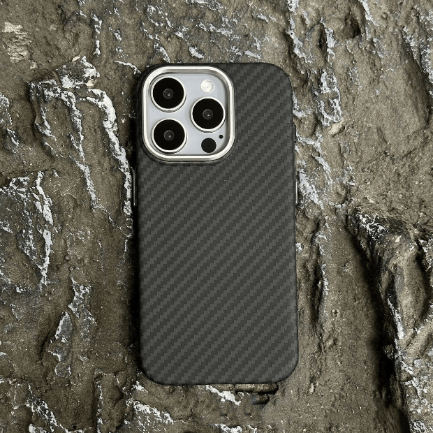 Suitable for iPhone 15 ProMax phone case Kevlar pattern magnetic hard case 14 carbon fiber pattern anti drop protective case - Electrifick Wants